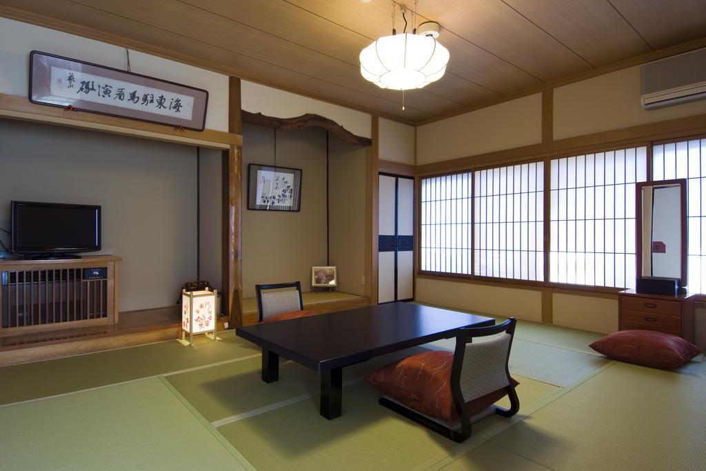 益成屋旅館 草津市 部屋 写真
