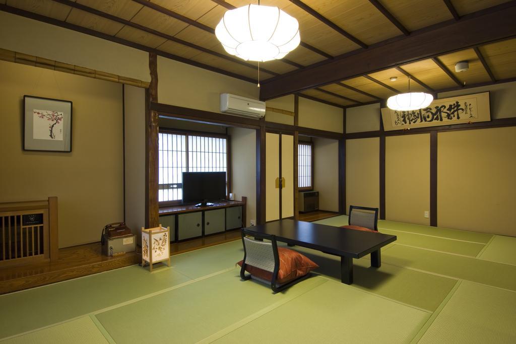 益成屋旅館 草津市 部屋 写真