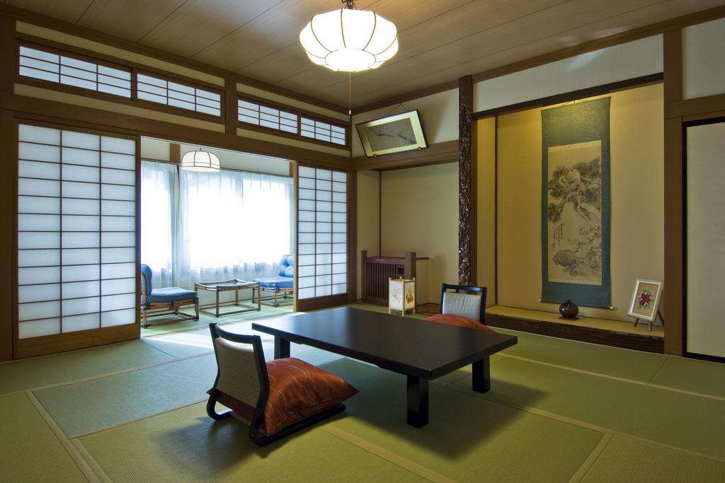 益成屋旅館 草津市 部屋 写真