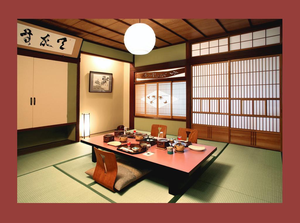 益成屋旅館 草津市 エクステリア 写真