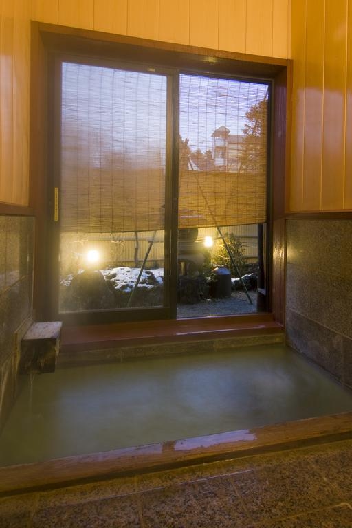 益成屋旅館 草津市 エクステリア 写真